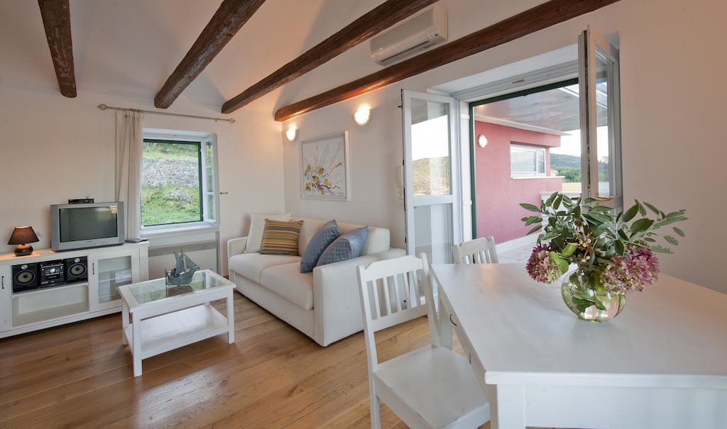 Villa Tangerine Vis Exterior foto
